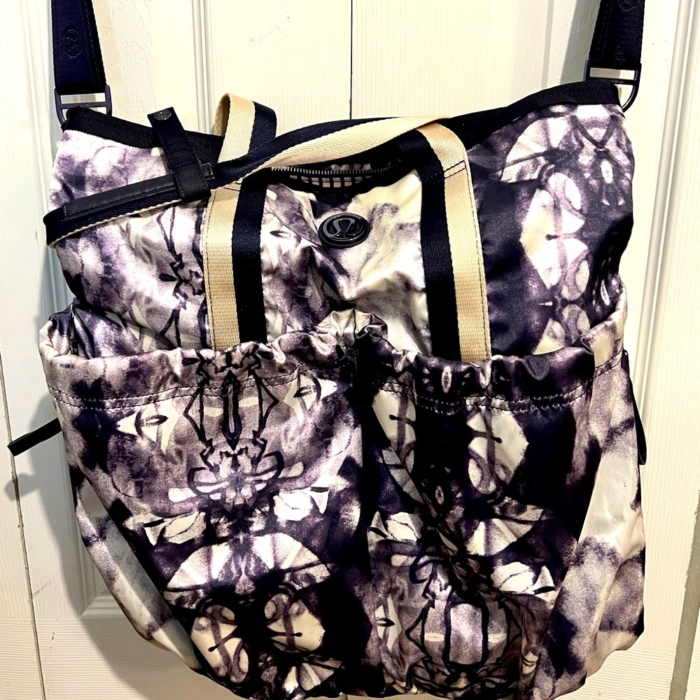 Lululemon Large Everyday Bag